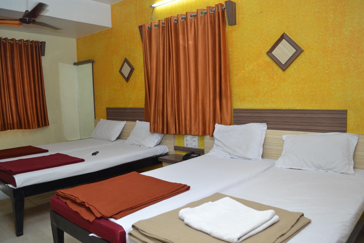 Hotel Sai Vishwa Shirdi Exterior foto